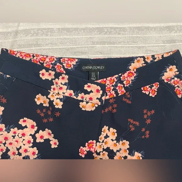 Cynthia Rowley Floral Print Pants - Blue multi color - Picture 6 of 6